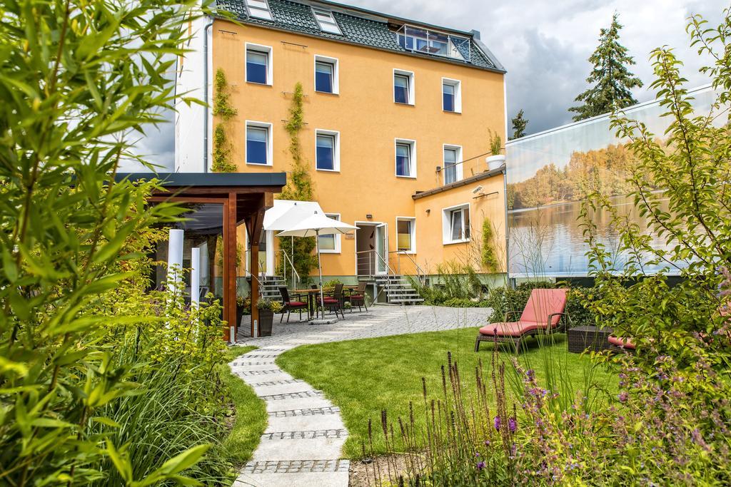 Sonn'Idyll Hotel & Saunalandschaft Rathenow Ngoại thất bức ảnh