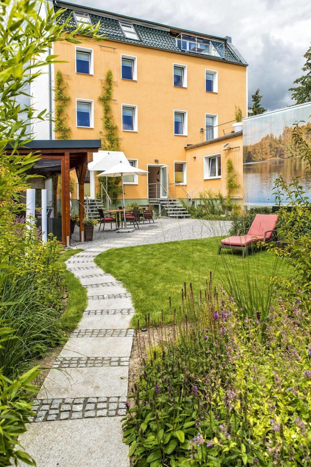 Sonn'Idyll Hotel & Saunalandschaft Rathenow Ngoại thất bức ảnh