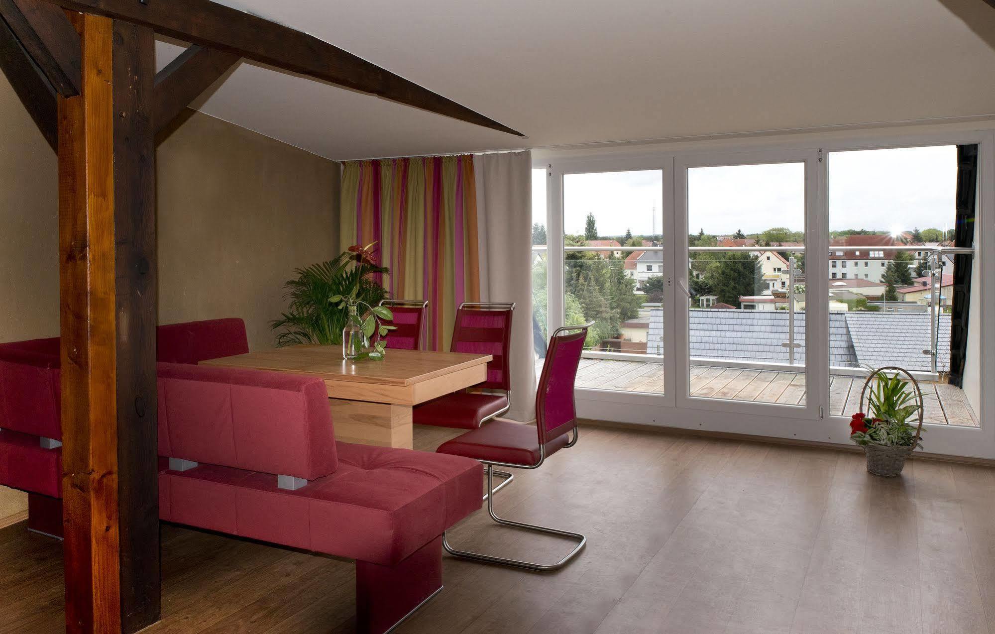 Sonn'Idyll Hotel & Saunalandschaft Rathenow Ngoại thất bức ảnh