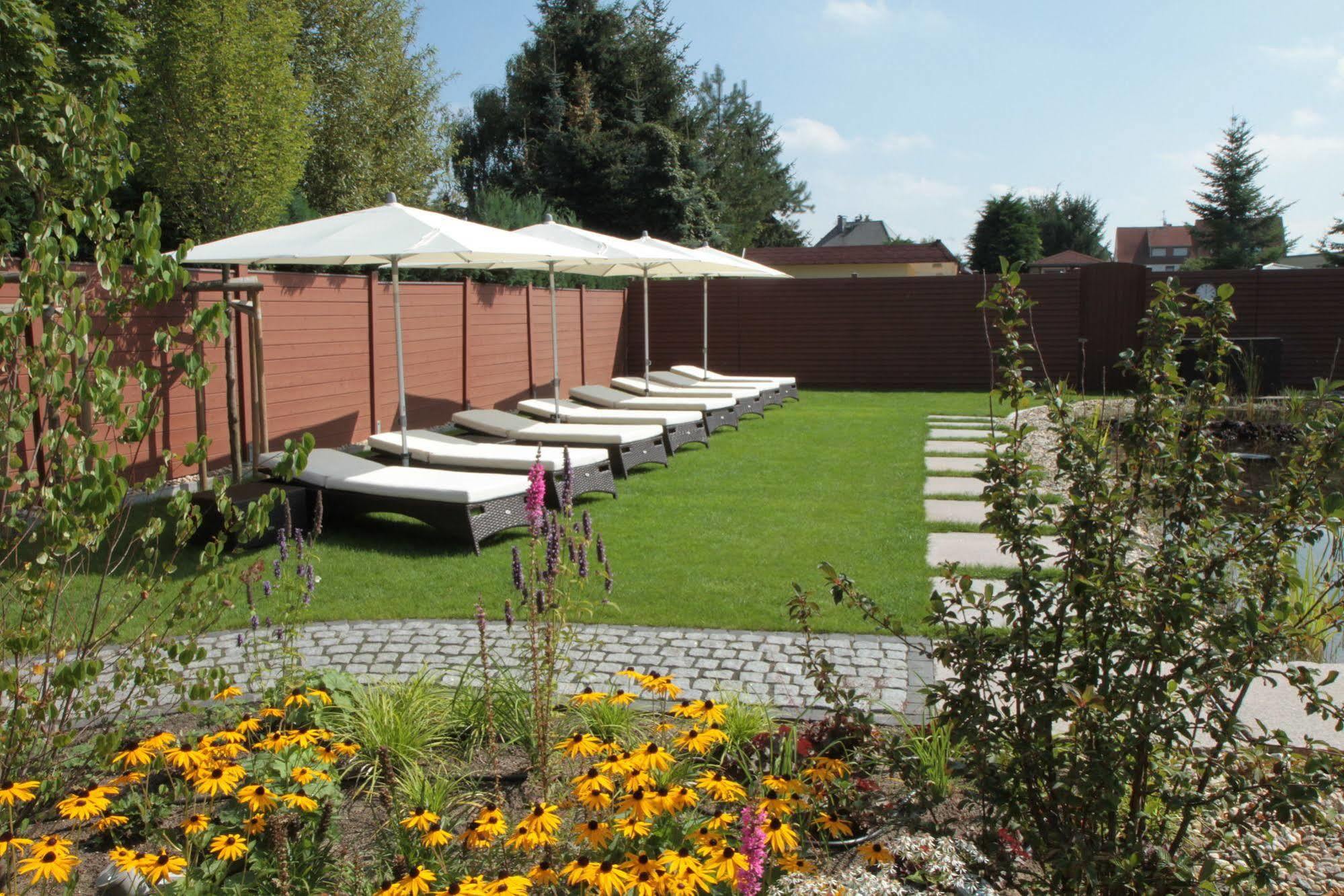 Sonn'Idyll Hotel & Saunalandschaft Rathenow Ngoại thất bức ảnh
