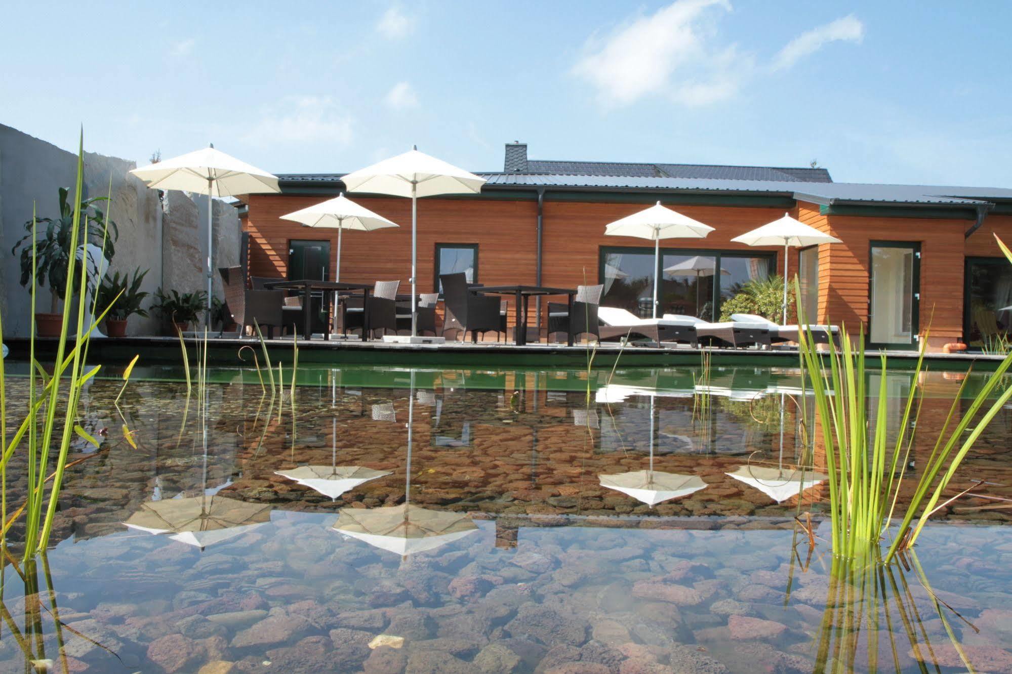 Sonn'Idyll Hotel & Saunalandschaft Rathenow Ngoại thất bức ảnh